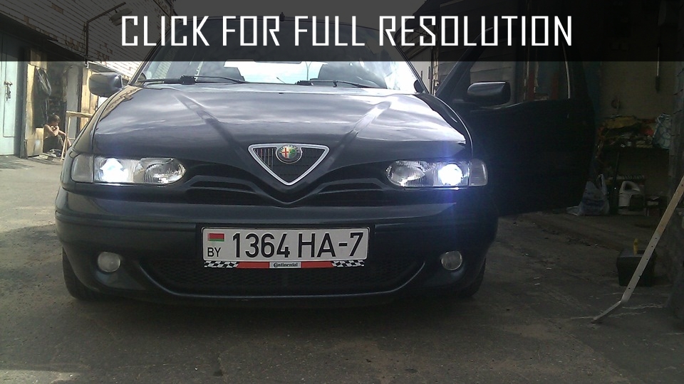 Alfa Romeo 145 1.6 T. Spark