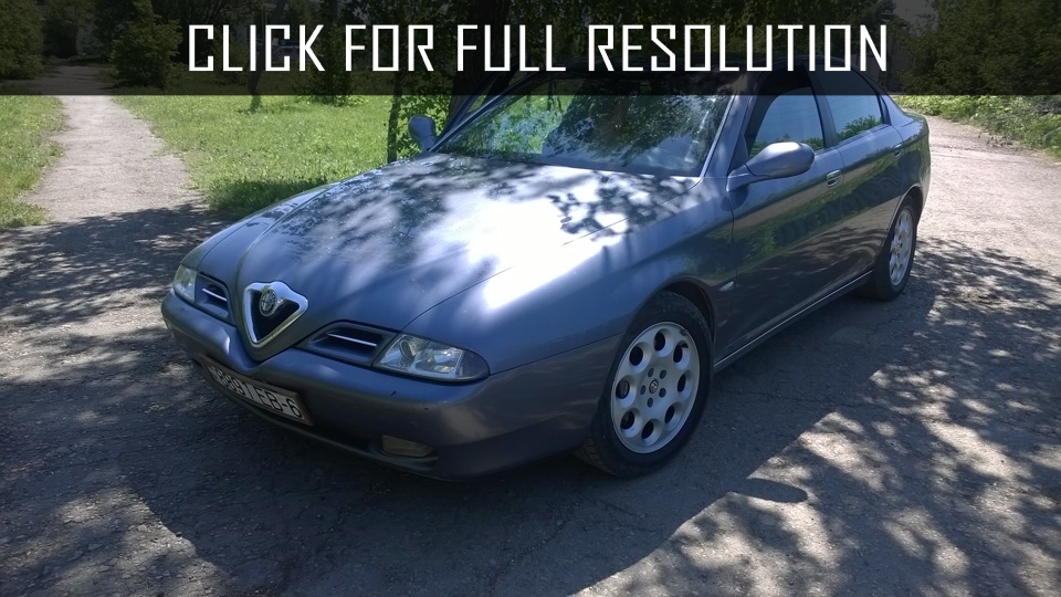 Alfa Romeo 166 2.5 v6