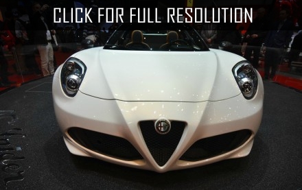 Alfa Romeo Spider 4C