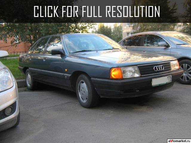 Audi 100 2.2