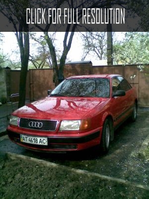 Audi 100 E