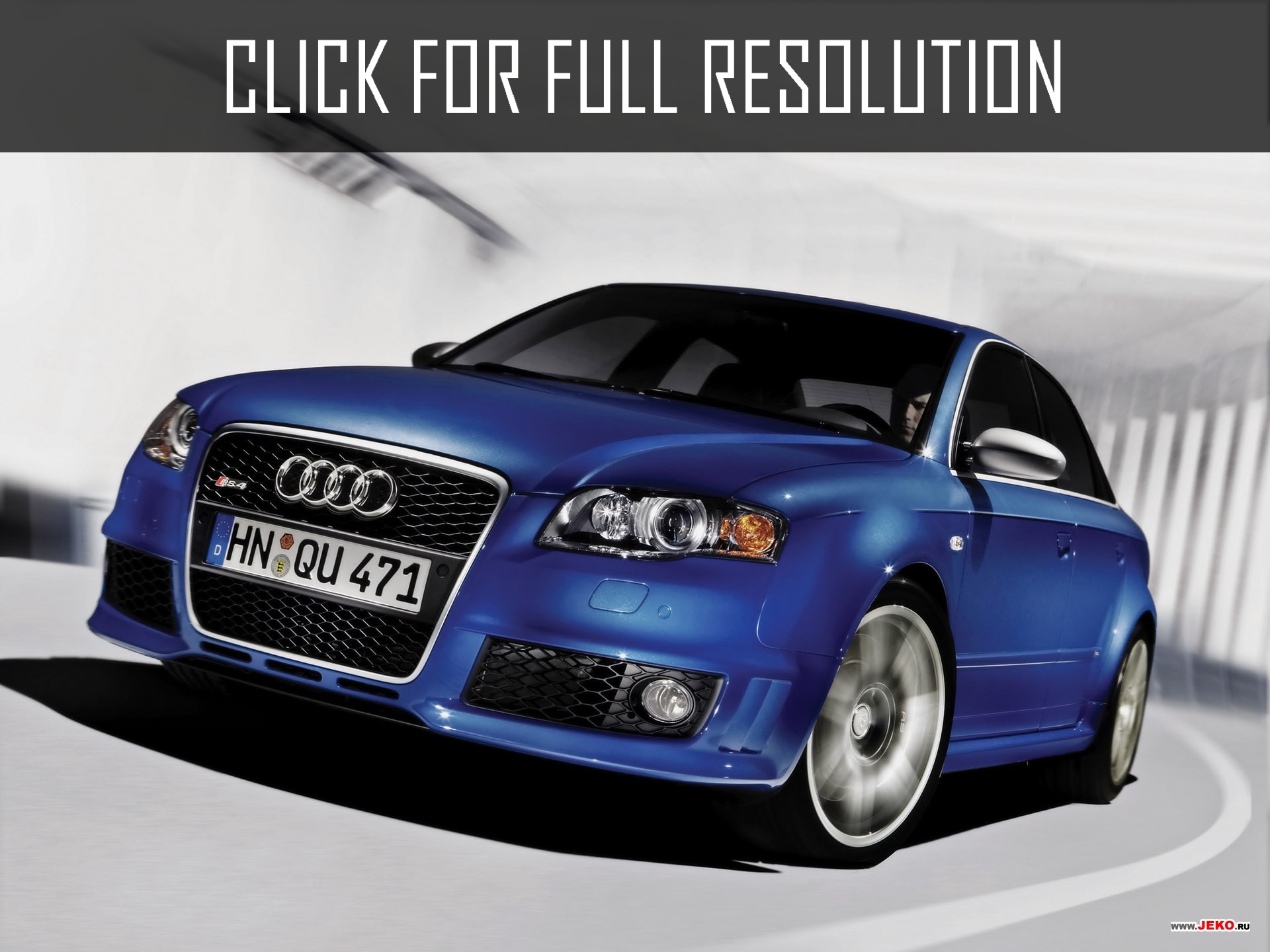 Audi RS4 quattro