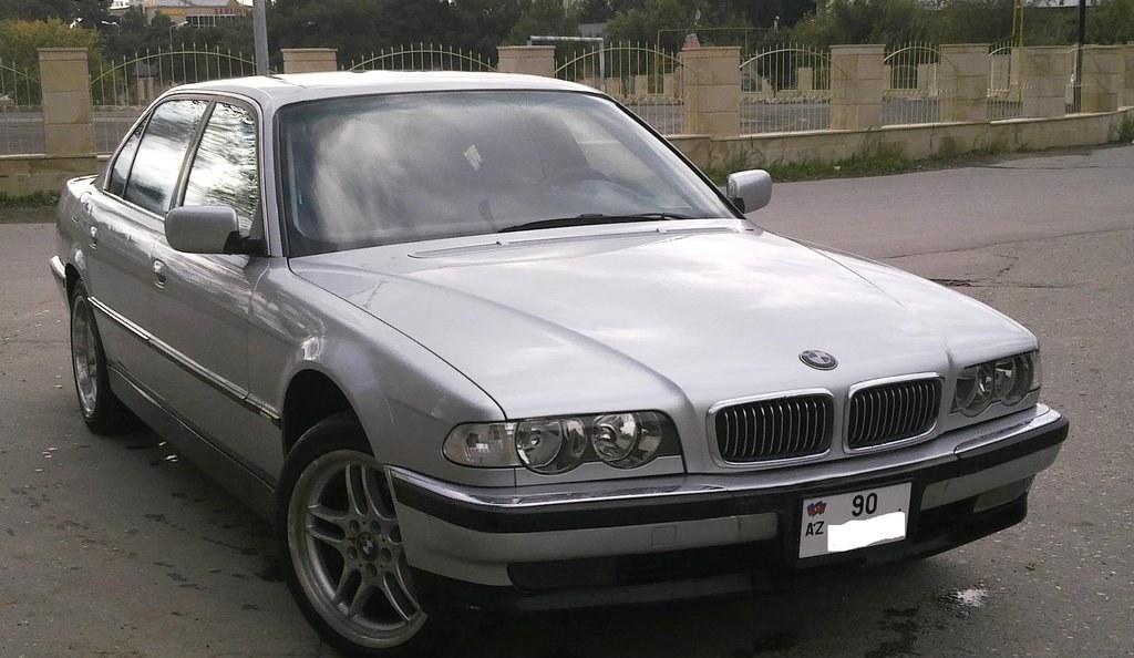 Bmw 7 Series 1999