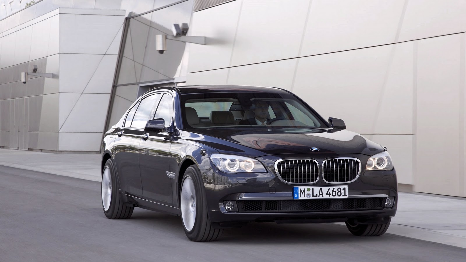 Bmw 7 Series 760li Security Edition