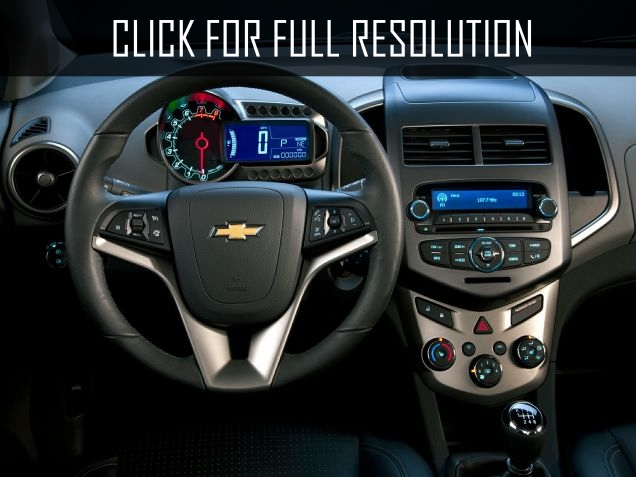 Chevrolet Aveo Hatchback 2014