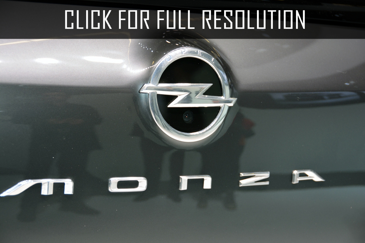 Chevrolet Monza 2015