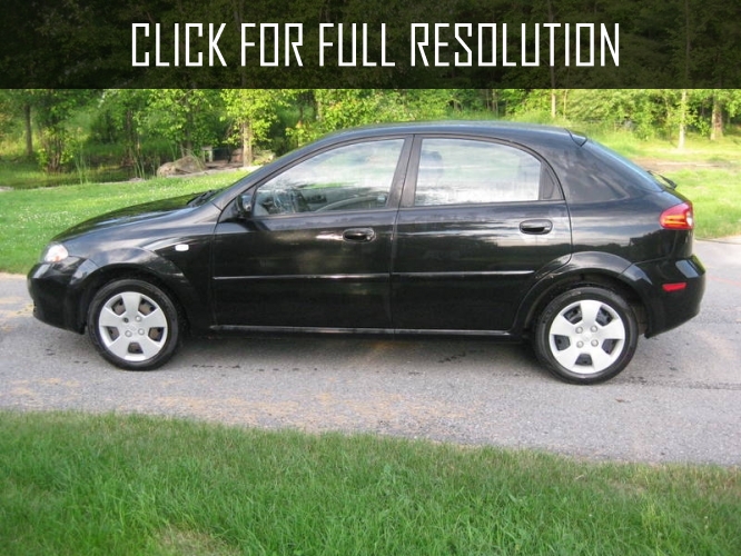 Chevrolet Optra Hatchback 2006
