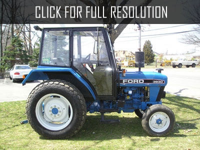 Ford 500 Tractor