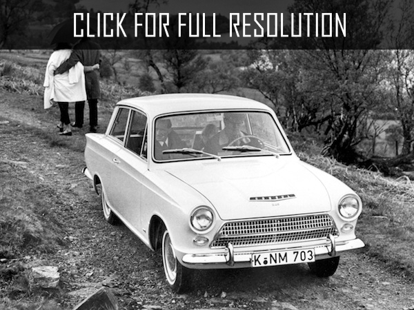 Ford Cortina Consul