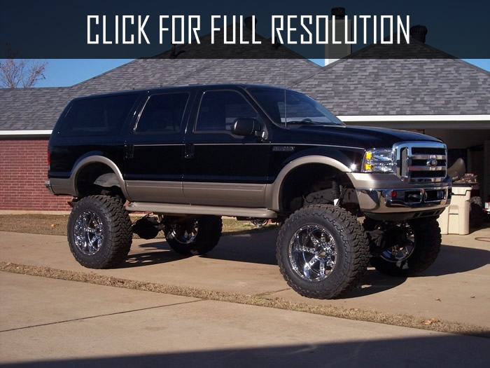 Ford Excursion Lifted
