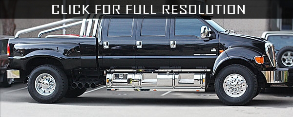 Ford F650 Limousine Photo Gallery 99
