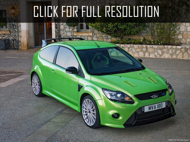 Ford Focus RS Lime Green