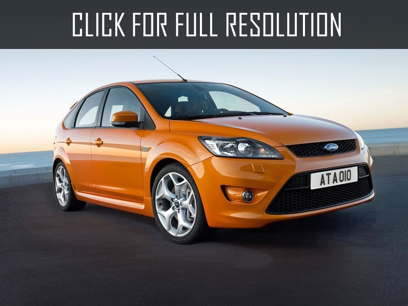 Ford Focus ST 2