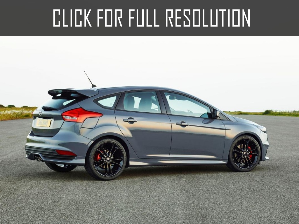 Ford Focus ST Facelift 2015