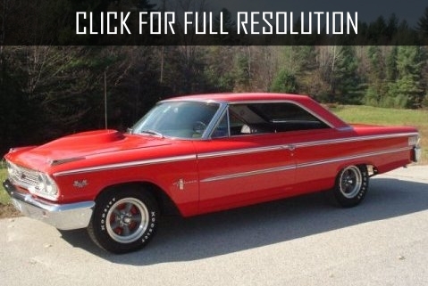 Ford Galaxie Coupe