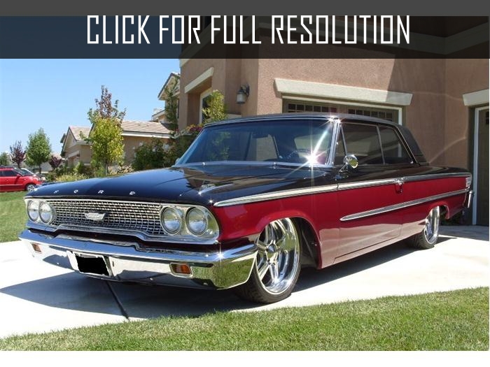 10 Photos of Ford Galaxie Lowrider.