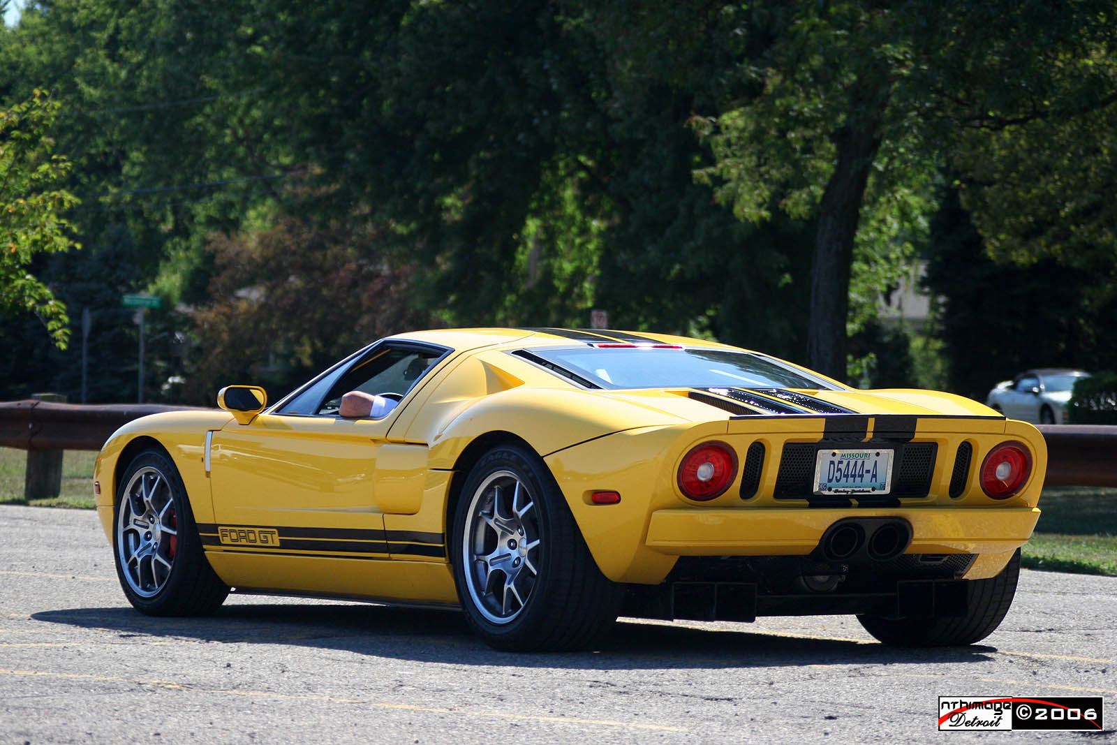 Ford GT Yellow