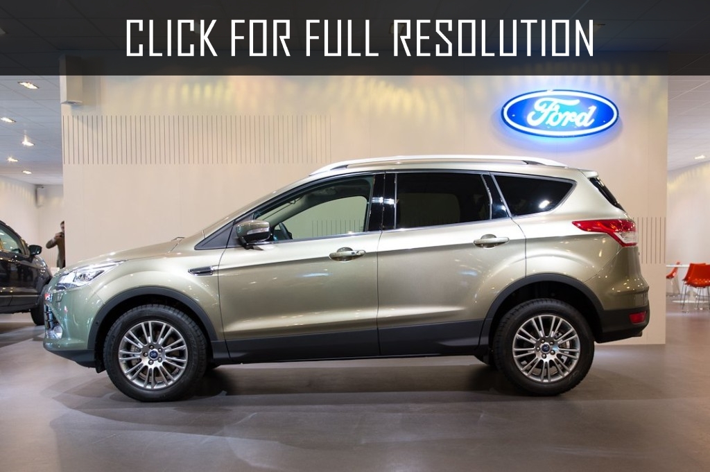 Ford Kuga Facelift 2015
