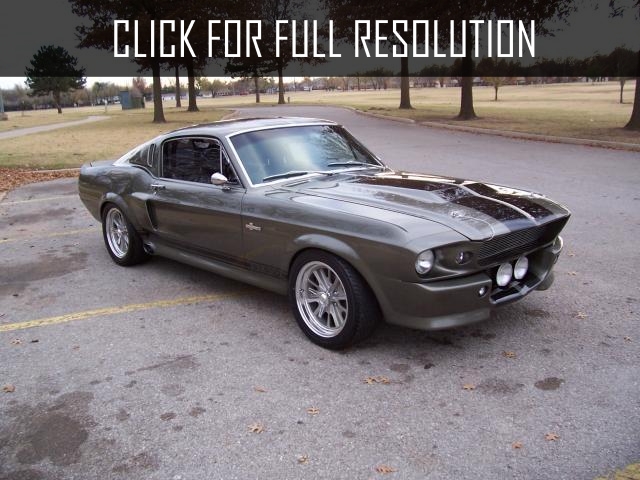 Ford Mustang 500