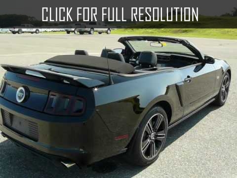 Ford Mustang Conv