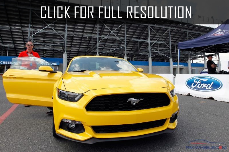 Ford Mustang Ecoboost 2015