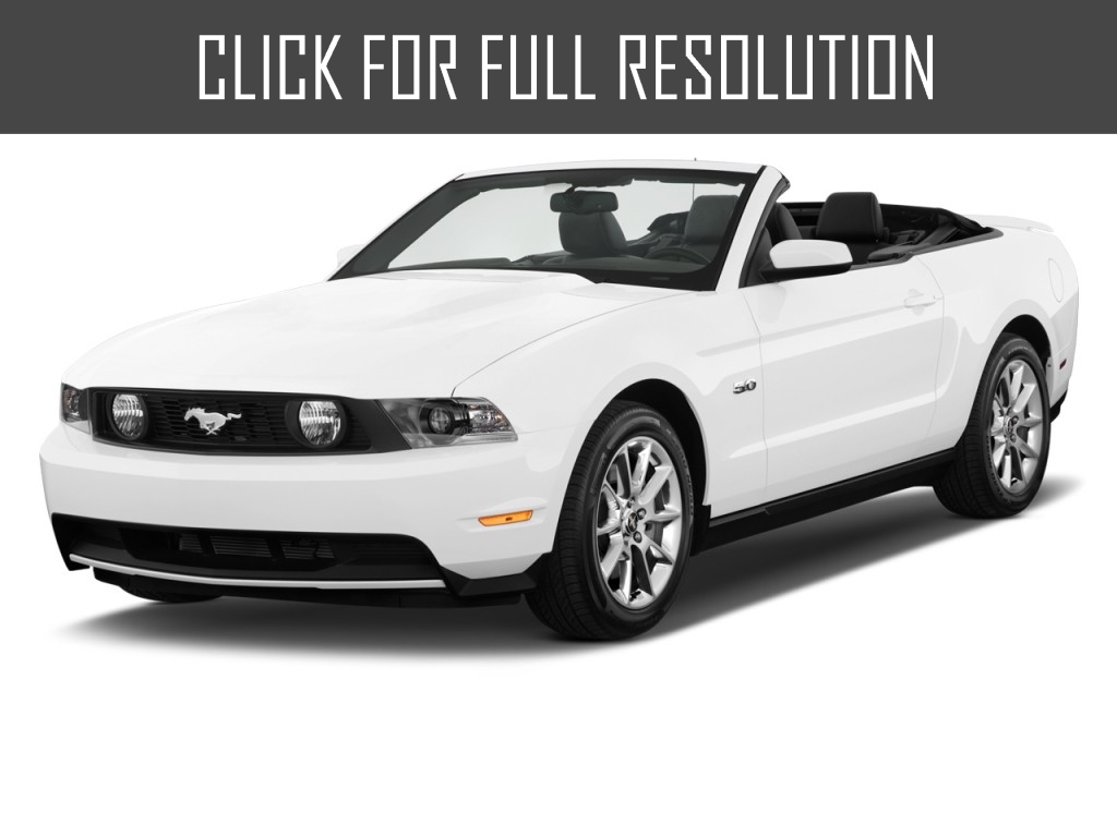 Ford Mustang GT Premium Convertible