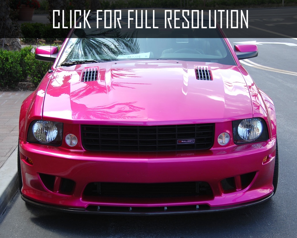 Ford Mustang Pink