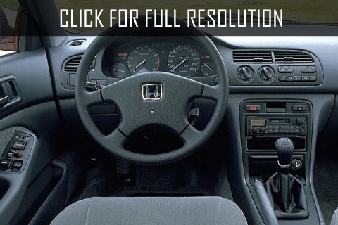 Honda Accord 2.0i