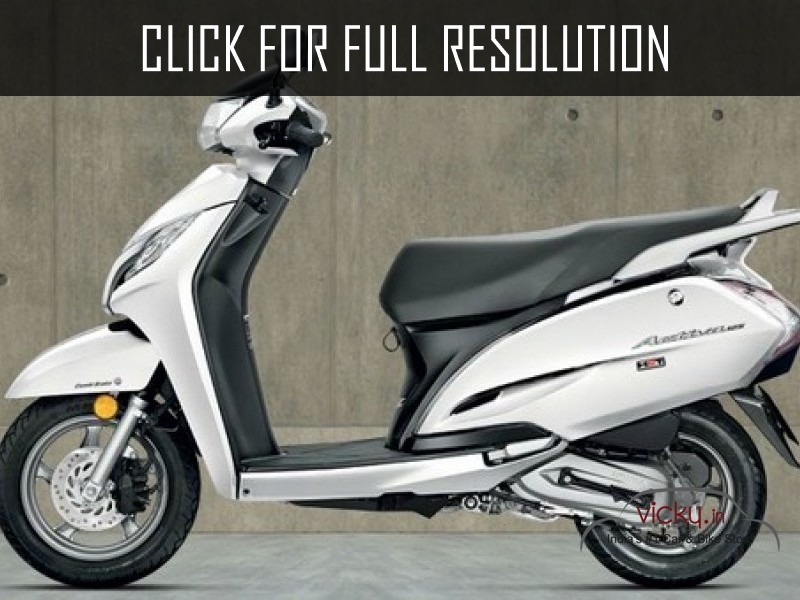 Honda Activa White Reviews Prices Ratings With Various Photos