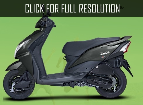 Honda Dio Scooter Reviews Prices Ratings With Various Photos
