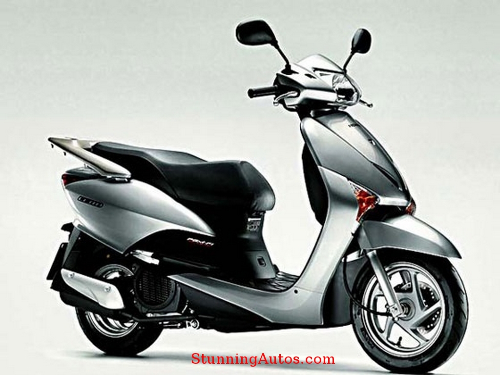 Honda Dio Scooty