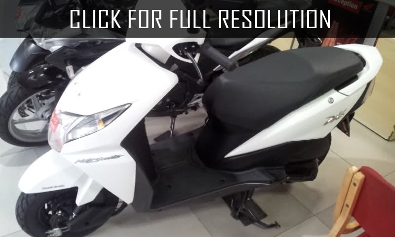 Honda Dio White Reviews Prices Ratings With Various Photos