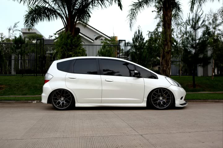 Honda Fit White