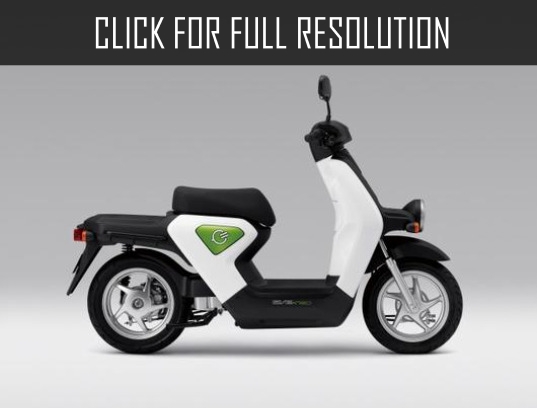 Honda Hybrid Scooter