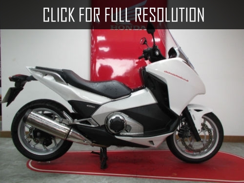 Honda Integra 700cc