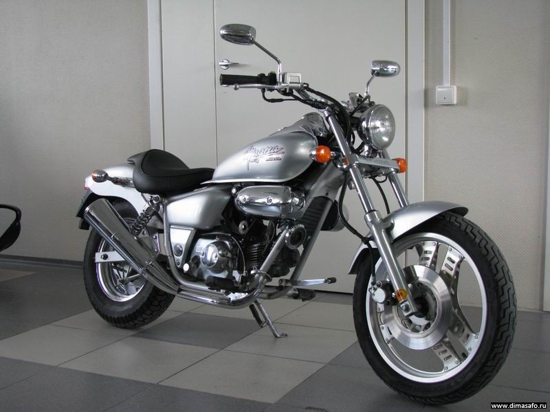 Honda Magna 50