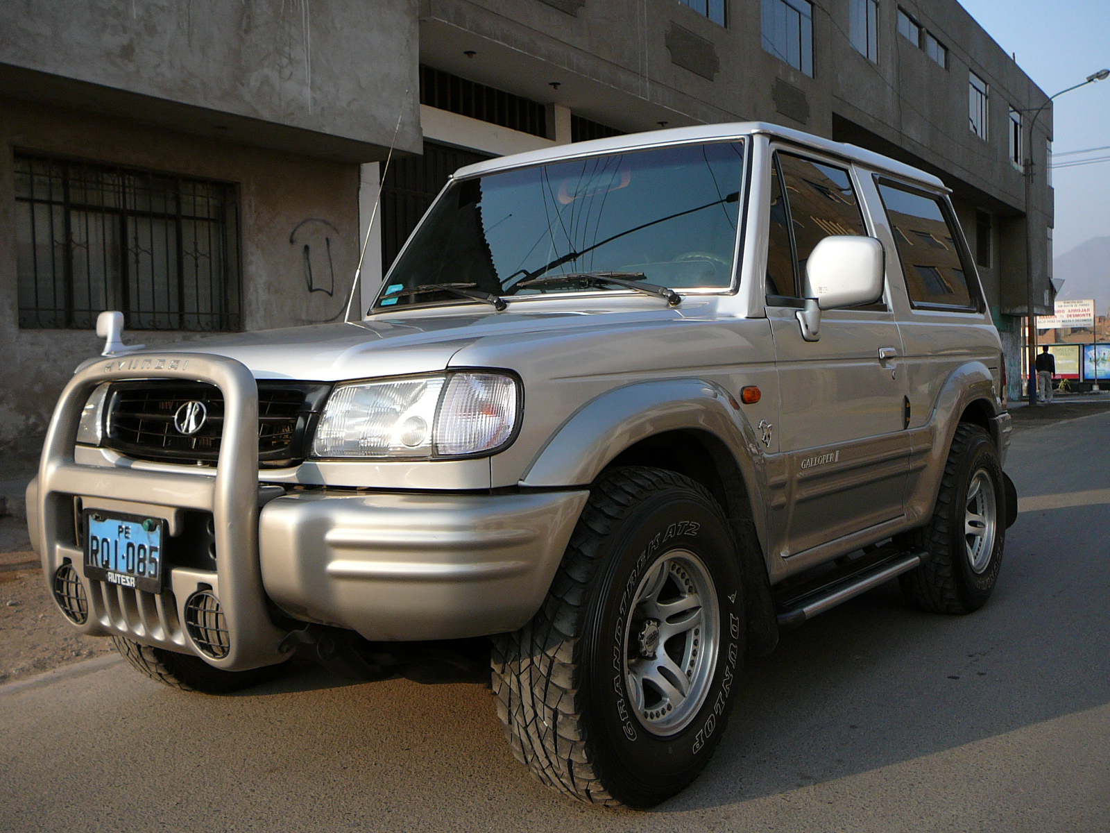 Hyundai Galloper 2