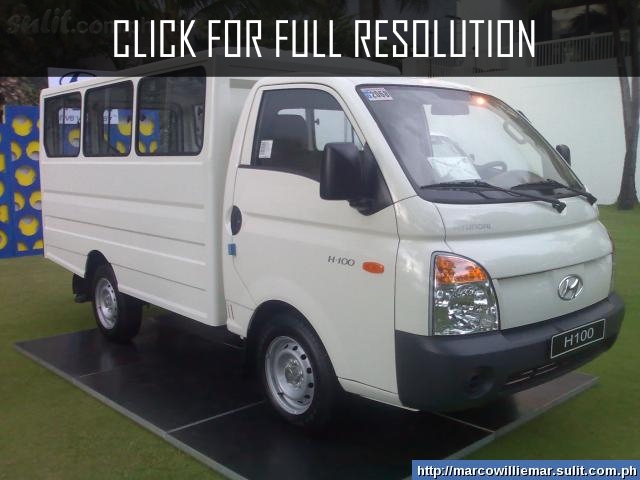 Hyundai H100 Shuttle Van