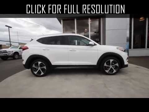 Hyundai Tucson White