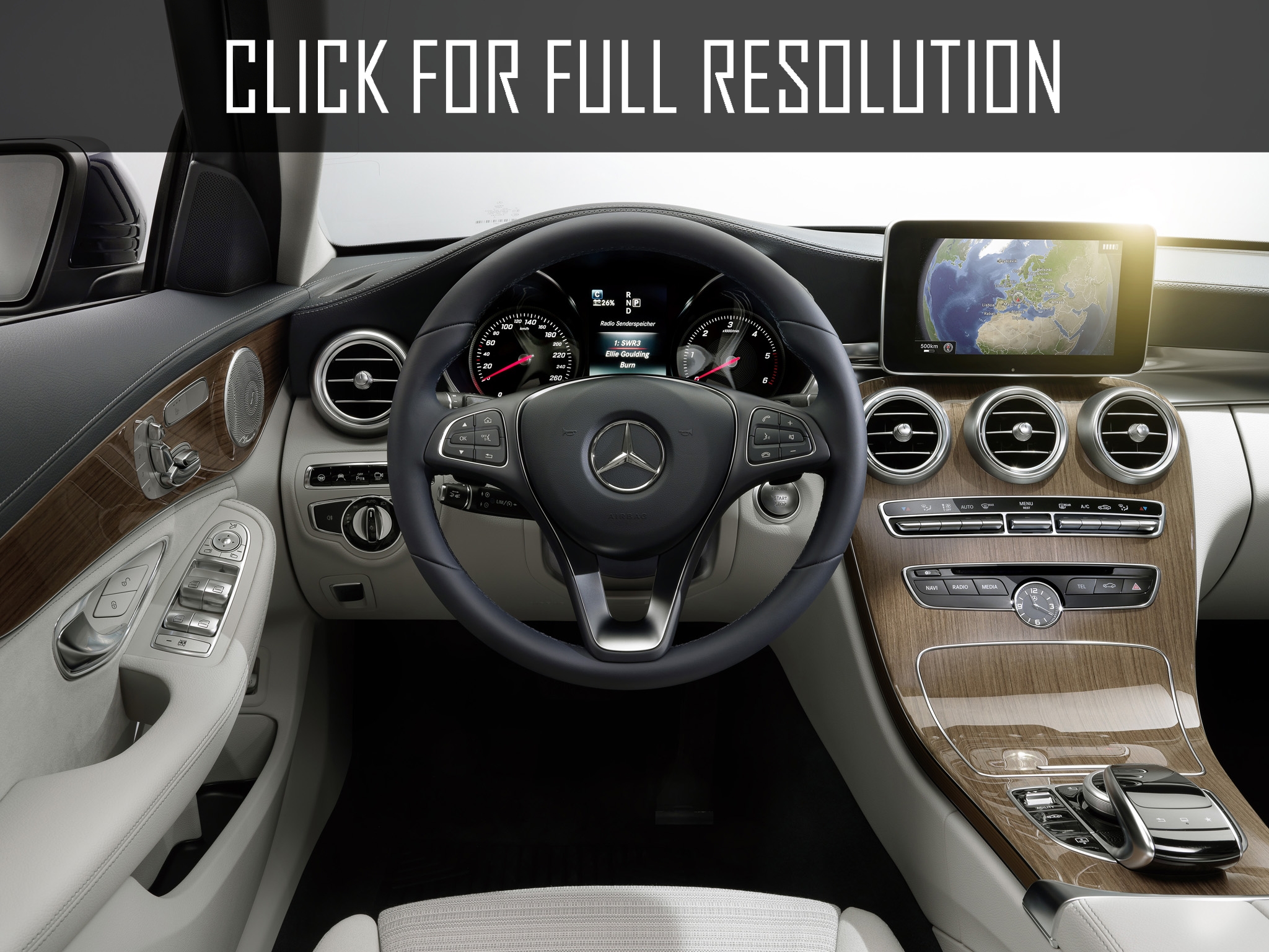 Mercedes Benz C300 2014