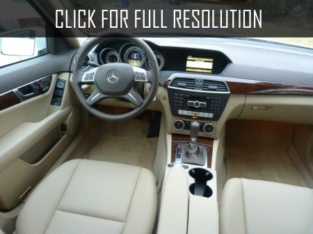 Mercedes Benz C300 4matic 2012