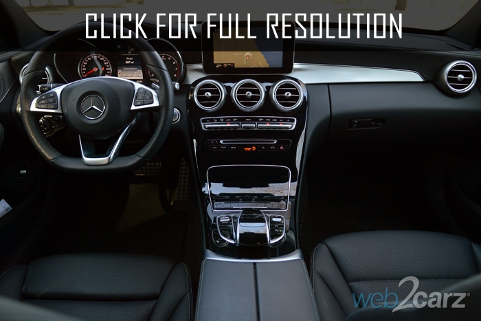 Mercedes Benz C300 4matic 2015
