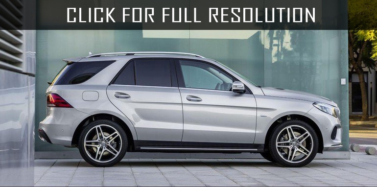 Mercedes Benz Gle 7 Seater