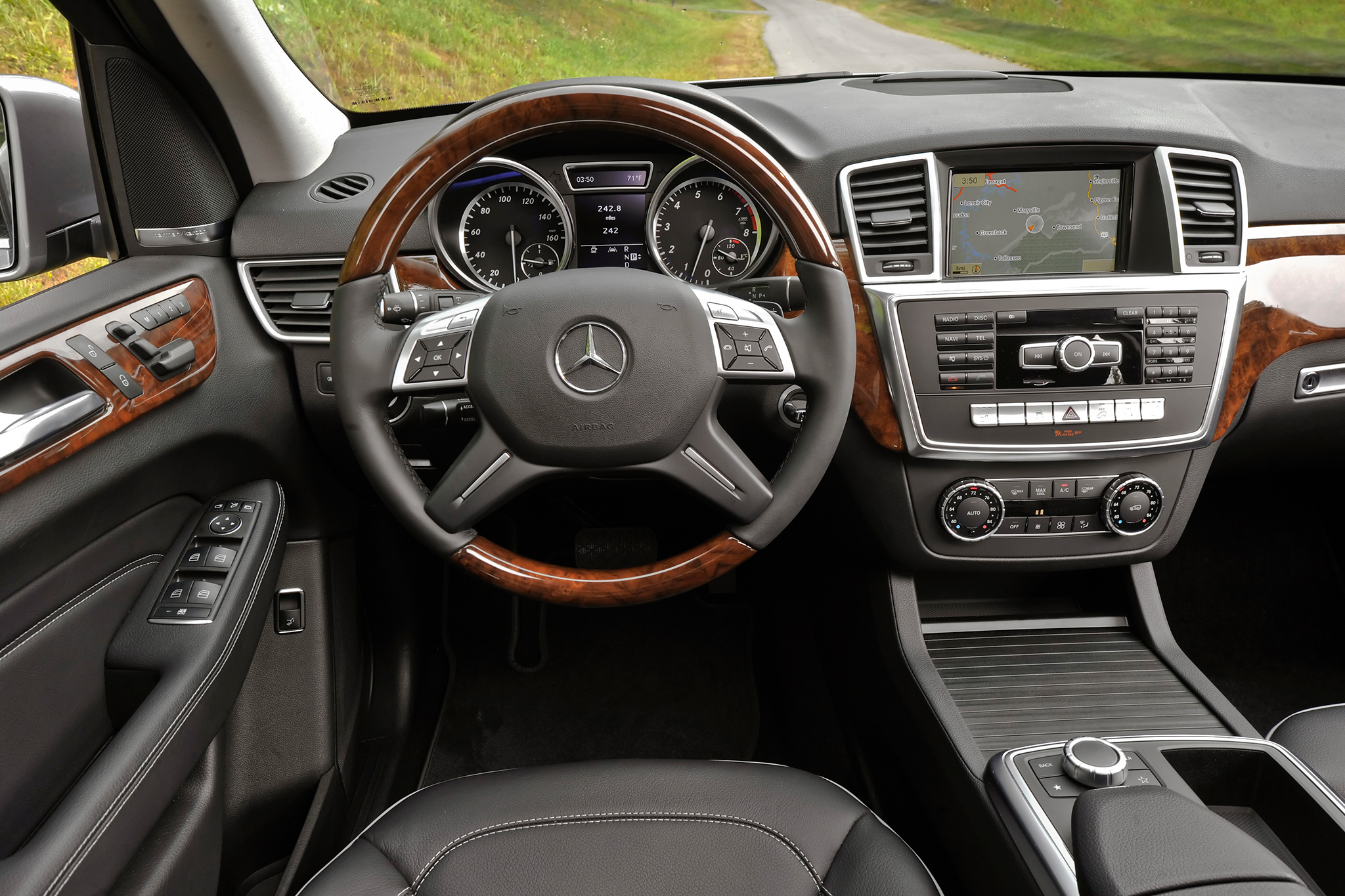 Mercedes Benz ML 2014