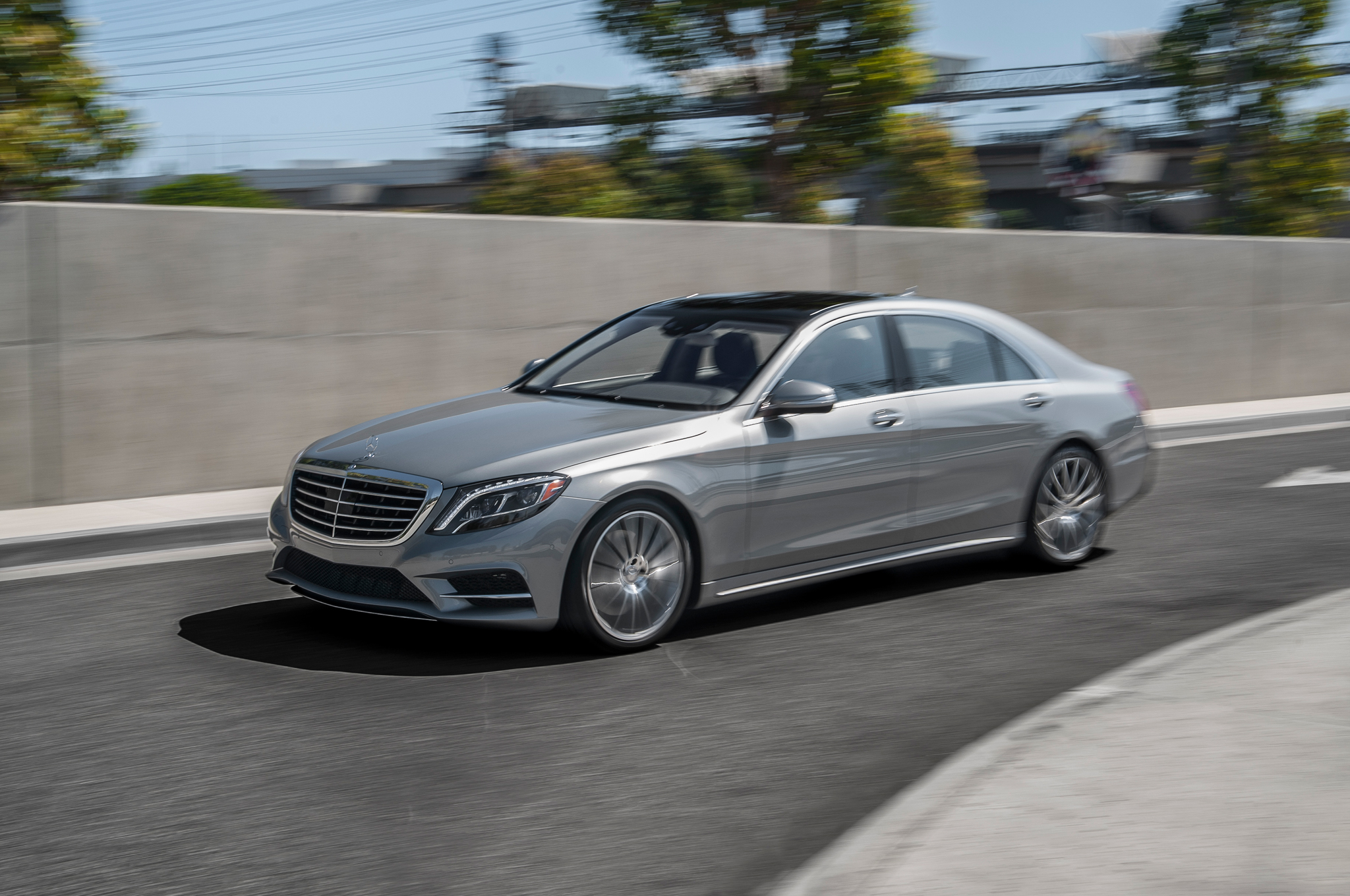 Mercedes Benz S550 Silver