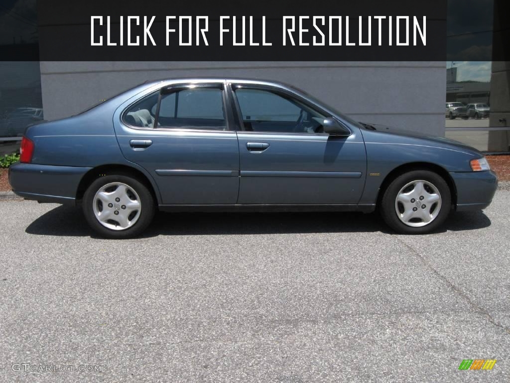 Nissan Altima Gxe 2001