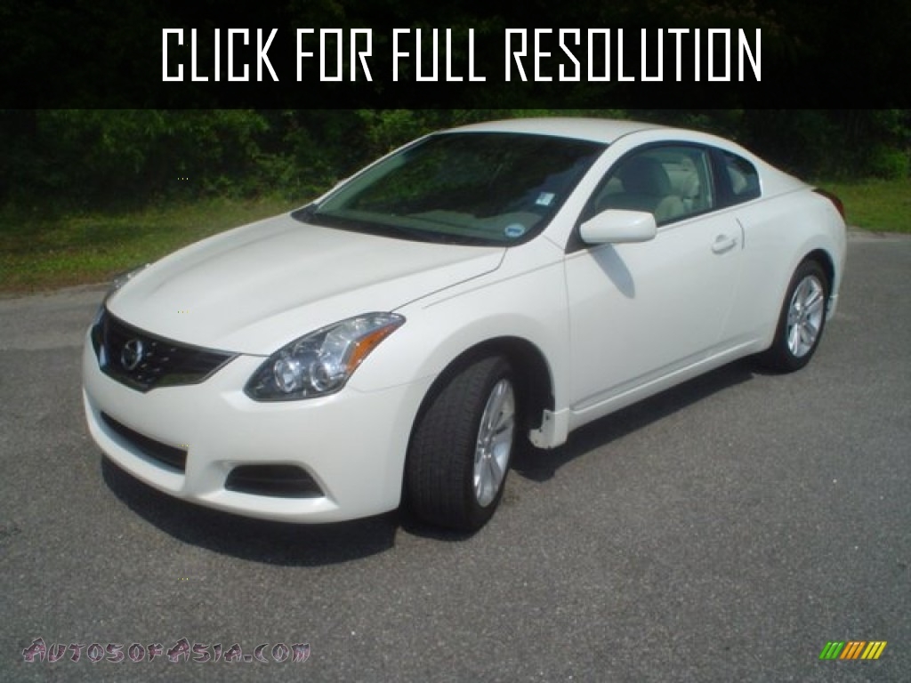 Nissan Altima Z5s Coupe