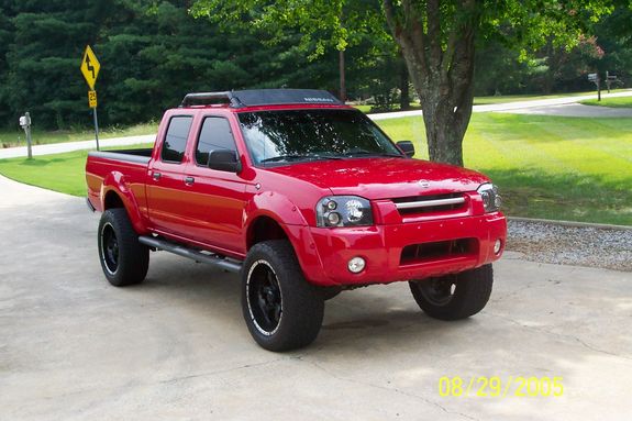 Nissan Frontier Crew Cab 4x4