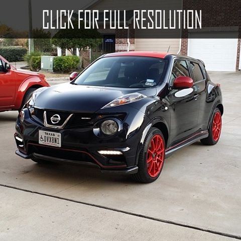Nissan Juke Grey And Red
