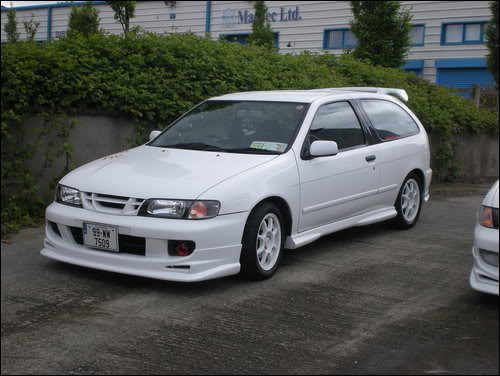 Nissan Pulsar Vzr